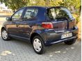 TOYOTA YARIS 2000/11 - 6