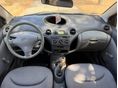 TOYOTA YARIS 2000/11 - 7