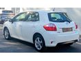 TOYOTA AURIS 2011/11 - 6