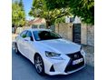 LEXUS IS 300h Elegance Top Safety CVT Magyarországi - Sérülésmentes - Gyöngyházfehér Metál - Led Mátrix