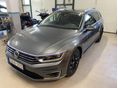 VOLKSWAGEN PASSAT VIII 2016/10 - 2