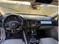 VOLKSWAGEN TOUAREG 2014/4 - 5