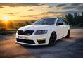 SKODA OCTAVIA Combi 2.0 TSI RS 230 DSG Special Edition. Limitált kiadás. DSG. F1 váltó. Panoráma tető