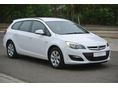 OPEL ASTRA J Sports Tourer 1.6 Business EURO6 VÉGIG VEZETETT SZERVIZKÖNYV! GARANTÁLT 184e KM! + TÉLI GARNITÚRA LEMEZFELNIN