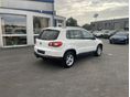 VOLKSWAGEN TIGUAN 2010/4 - 5