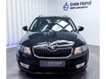 SKODA OCTAVIA Combi 2.0 CR TDI Elegance NAVI. tolatóradar.ülésfűtés. tempomat. lev.vonóhorog. újszerű 4évsz.gumik