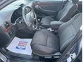 TOYOTA AVENSIS 2004/4 - 9