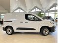 OPEL COMBO Cargo 1.5 DTH L2H1 2.3t (3 személyes ) KÉSZLETRŐL. AZONNAL. 3%-os kamatú hitelre is. 5 év garanciával