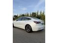 TESLA MODEL 3 2019/9 - 4