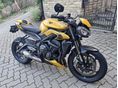 TRIUMPH STREET TRIPLE RS