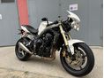 TRIUMPH STREET TRIPLE 675 Megkímélt! Extrákkal!