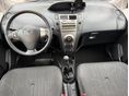 TOYOTA YARIS 2010/2 - 6