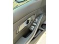 BMW 320 2024/9 - 12