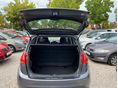 KIA VENGA 2011/12 - 6
