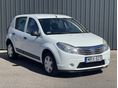 DACIA SANDERO 2010/8 - 4