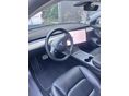 TESLA MODEL 3 2020/12 - 4