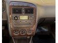 TOYOTA AVENSIS 2001/11 - 8