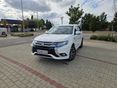 MITSUBISHI OUTLANDER 2016/8 - 2