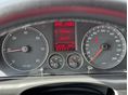 VOLKSWAGEN TOURAN 2010/4 - 7