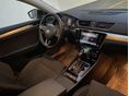 SKODA SUPERB 2019/7 - 8