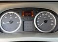 OPEL VIVARO 2009/4 - 8