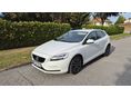 VOLVO V40 2.0 D [D3] Momentum Geartronic M