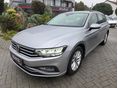 VOLKSWAGEN PASSAT 2021/8 - 1