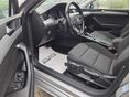 VOLKSWAGEN PASSAT 2021/8 - 5