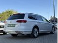 VOLKSWAGEN PASSAT 2018/5 - 8