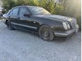 MERCEDES-BENZ E 290 T TD Classic