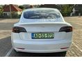 TESLA MODEL 3 2022/12 - 5