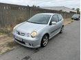 VOLKSWAGEN POLO 2003 - 4