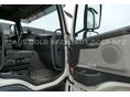 VOLVO 2004/1 - 23