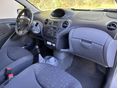 TOYOTA YARIS 2003/2 - 8