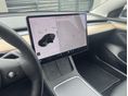 TESLA MODEL 3 2021/10 - 9