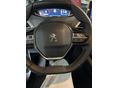PEUGEOT 5008 2021/3 - 6