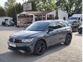 VOLKSWAGEN TIGUAN 2.0 TDI SCR Life R-LINE+2ÉV GARANCIA+SZ.MÚLT+NAVI+TEL.TÜKR+LED+KAMERA+P.RADAR+ÜLÉS-KORM.FŰTÉS+TOP
