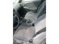 TOYOTA AVENSIS 2001 - 5