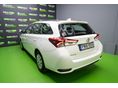 TOYOTA AURIS 2017 - 6