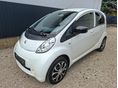PEUGEOT ION Active CVT távirányítós állófűtéssel. végig szervizelt. sérülésmentes