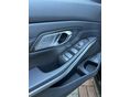 BMW 320 2022/12 - 10
