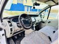 RENAULT TRAFIC 2003 - 8