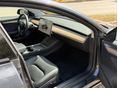 TESLA MODEL 3 2022/3 - 9