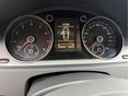 VOLKSWAGEN PASSAT 2010/6 - 7