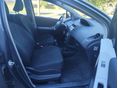 TOYOTA YARIS 2011/1 - 8