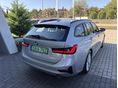 BMW 330 2021/3 - 6