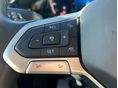 VOLKSWAGEN GOLF VIII 2024/2 - 22