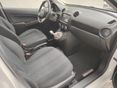 MAZDA 2 2009/6 - 8