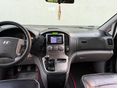 HYUNDAI H-1 2010/1 - 6