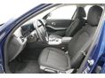 BMW 320 2023/4 - 10